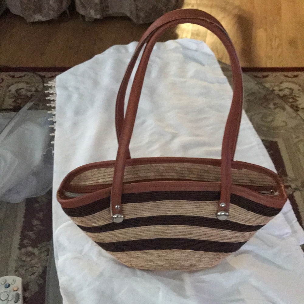 Straw bag